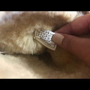 UGG Chestnut Classic Short boot